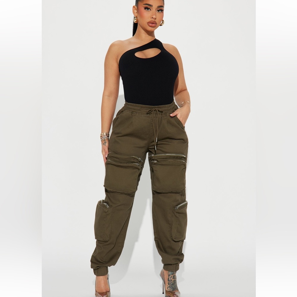 Keepin it casual cargo jogger - olive
